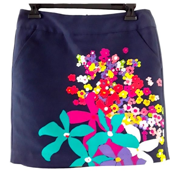 Trina Turk Blue Floral Lined Skirt with pockets womens size 2 - Picture 3 of 10